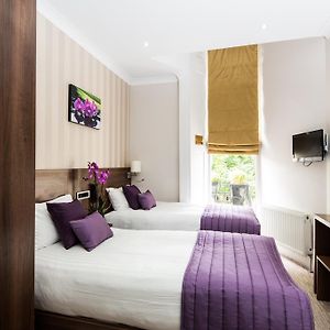 Twin Room Garden View